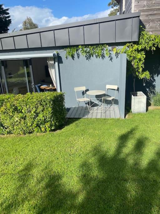 Beautiful Garden Apartment With Private Patio And Garden View Dublin Exterior photo